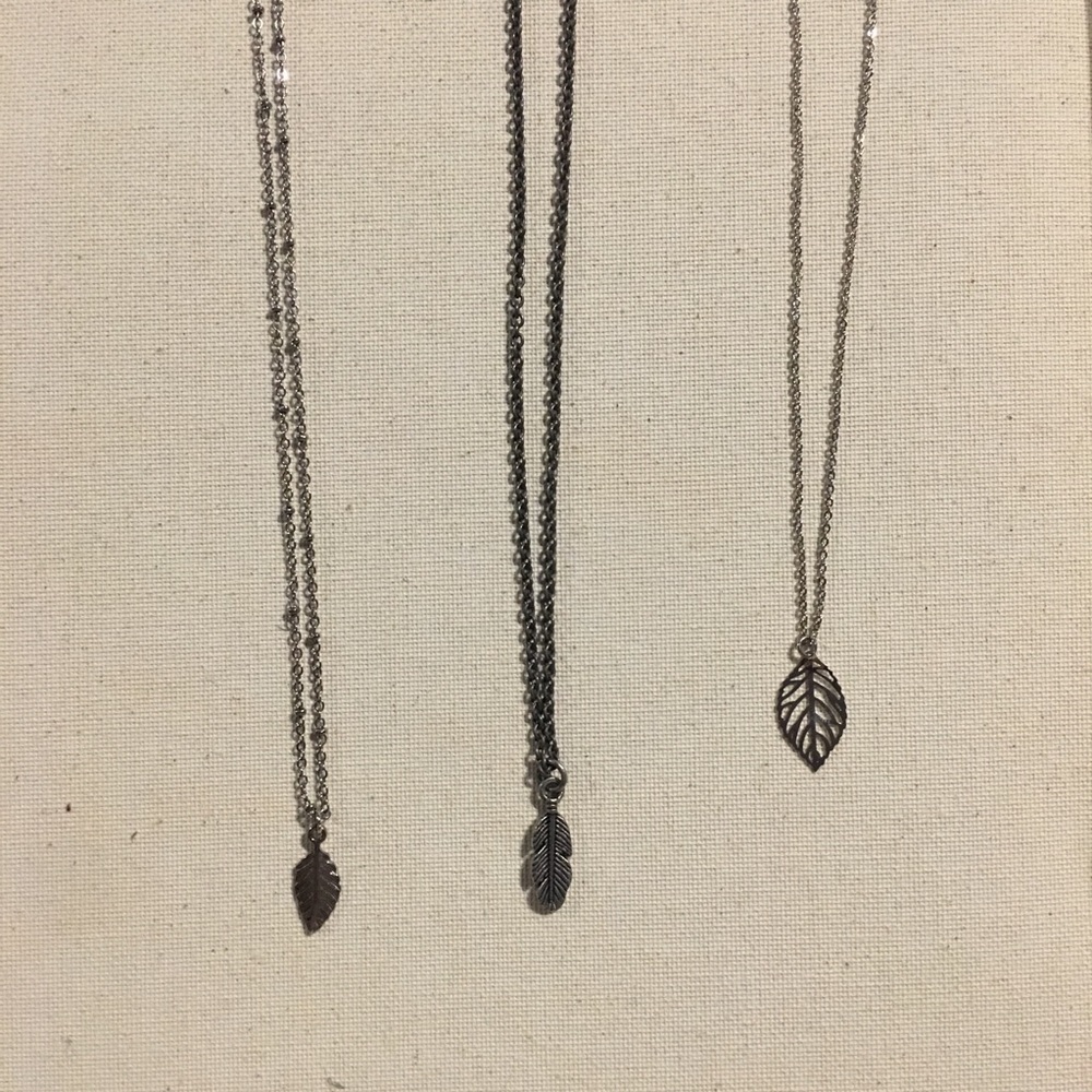 Lot of 3 leaf/feather necklaces